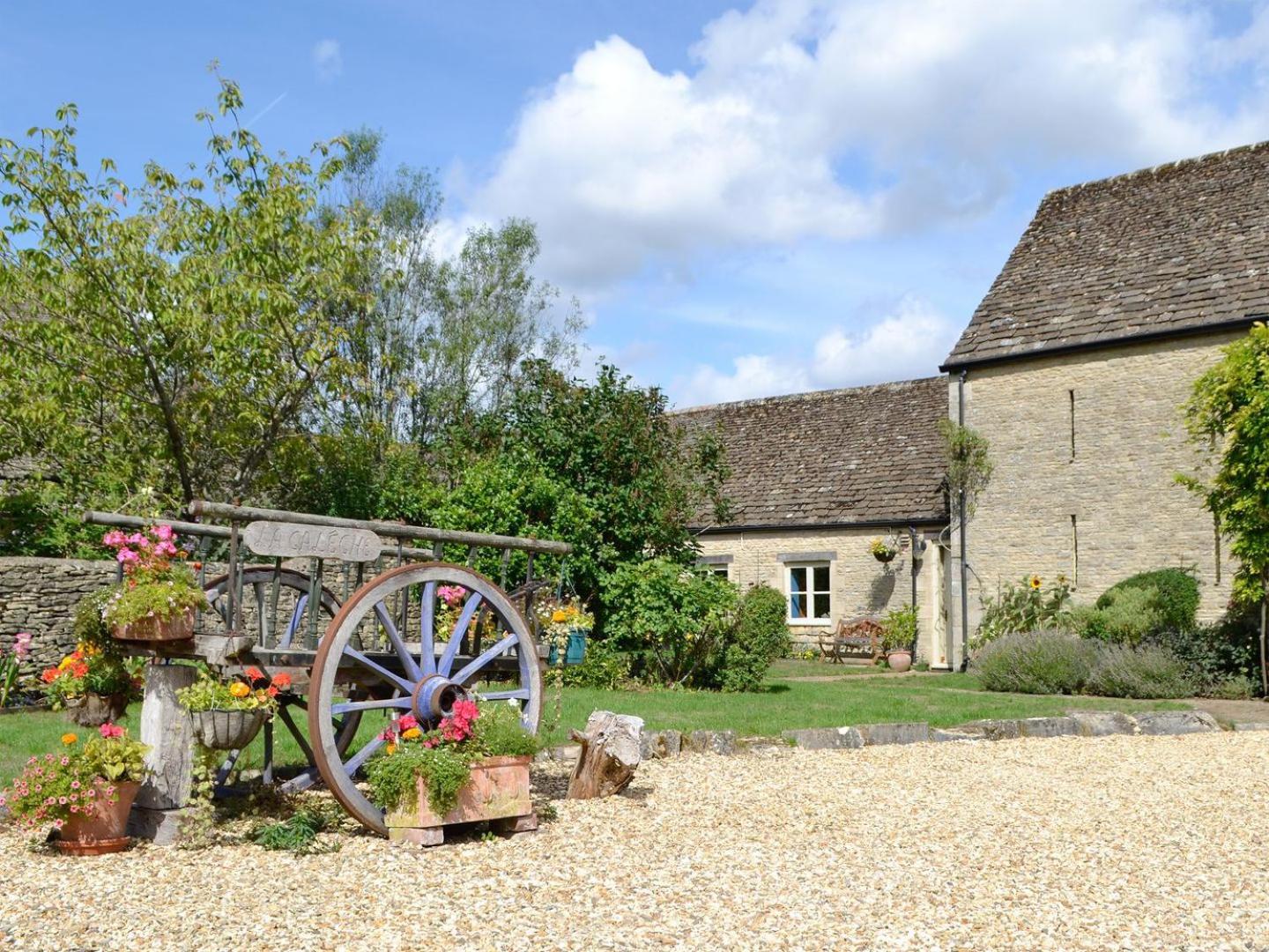La Caleche Villa Cirencester Buitenkant foto