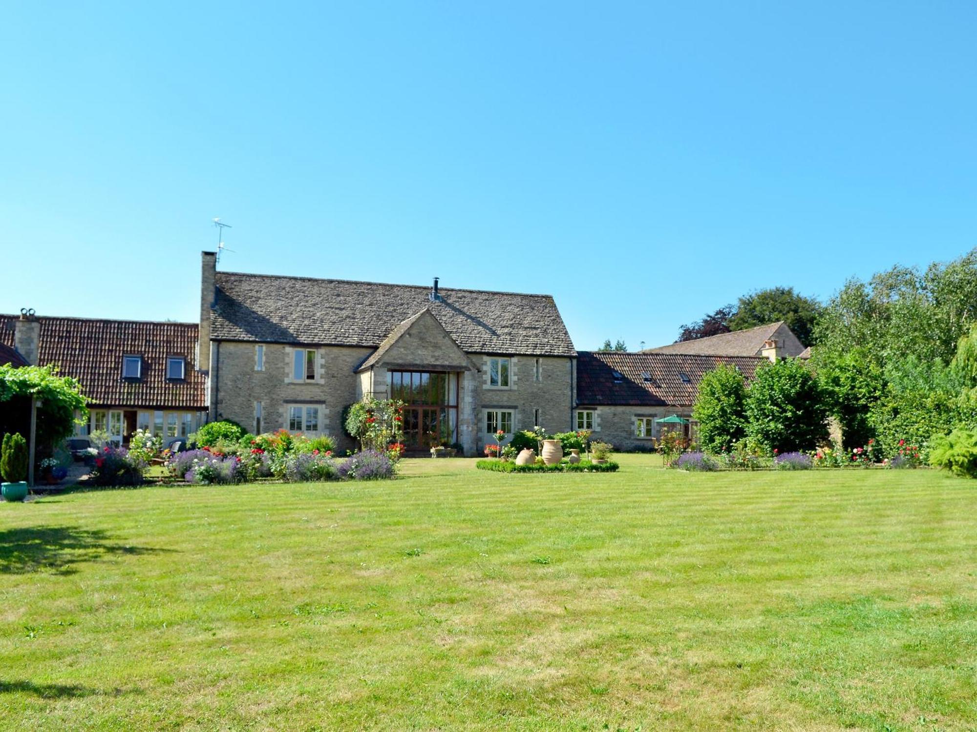 La Caleche Villa Cirencester Buitenkant foto